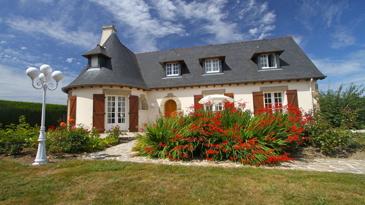 Photo of Bedroom in Saint-Jouan-des-Guerets