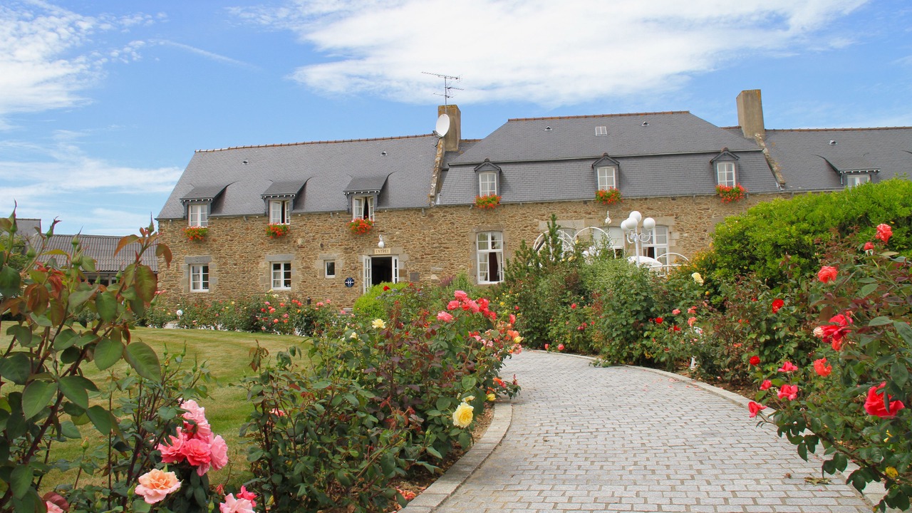 Photo of Outdoor in Saint-Jouan-des-Guerets
