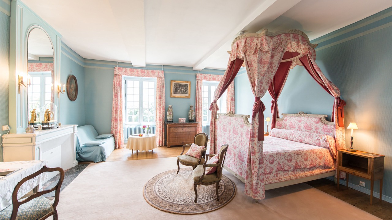 Photo of Bedroom in Chantonnay