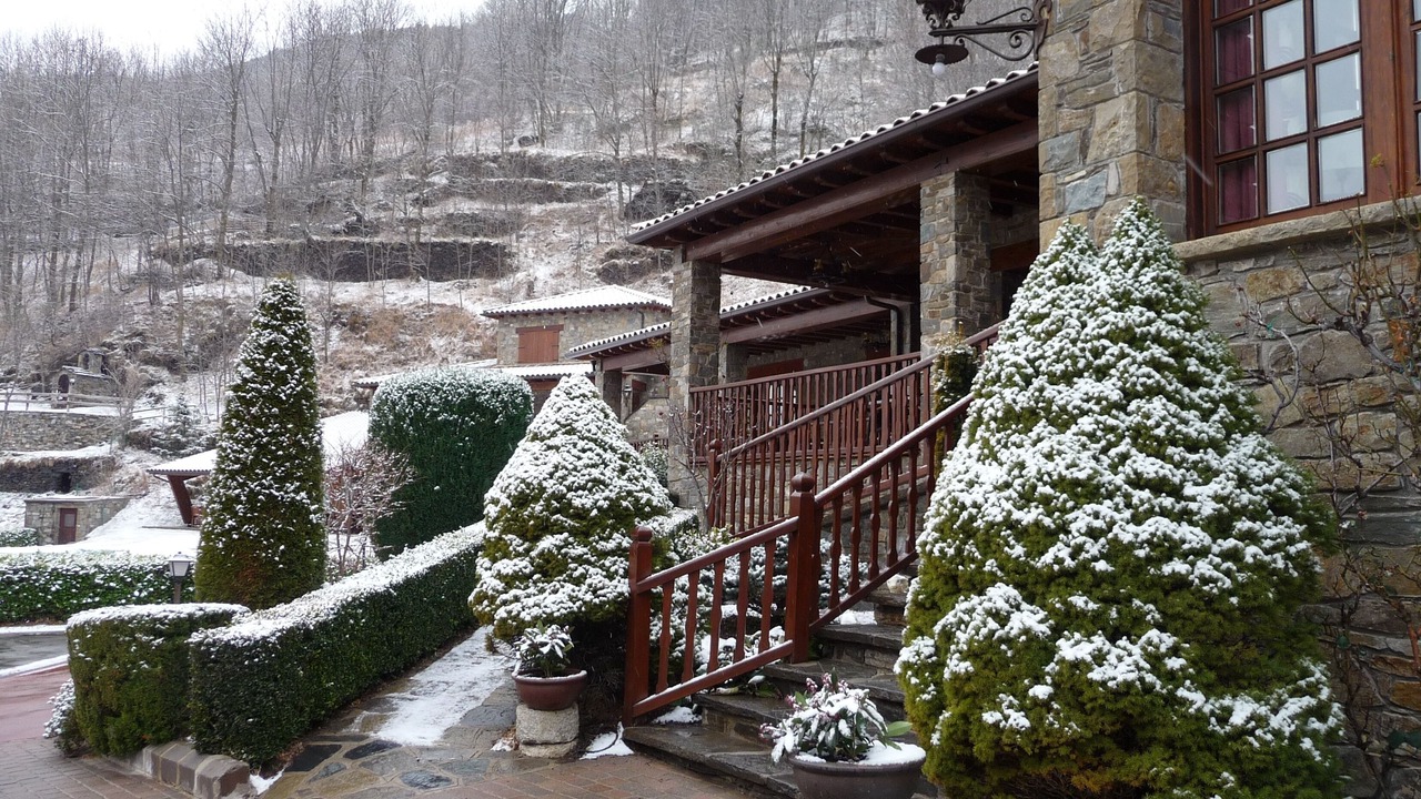 Photo of Outdoor in Setcases