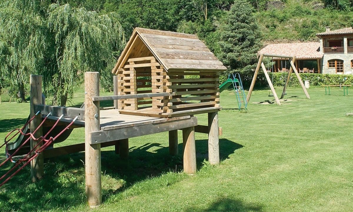 Photo of Outdoor in Setcases