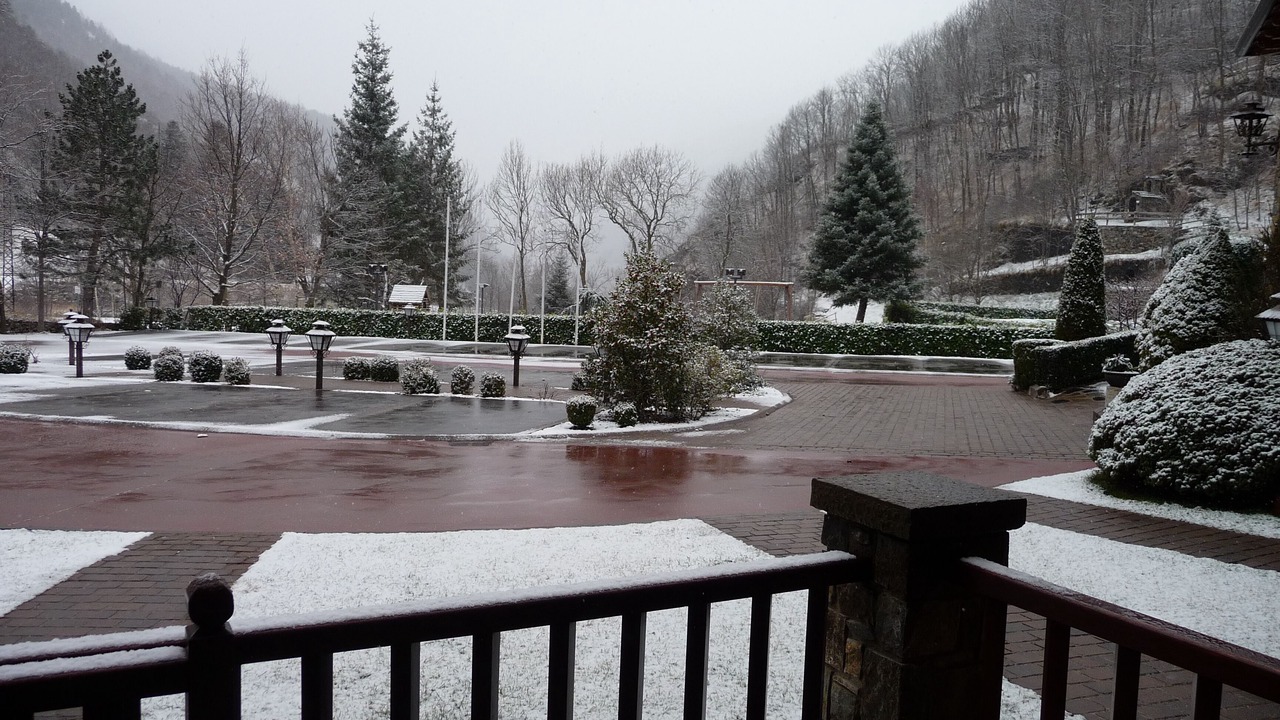 Photo of Outdoor in Setcases