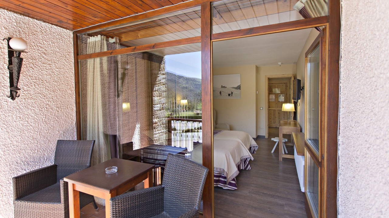 Photo of Bedroom in Setcases