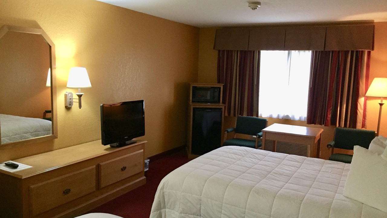 Photo of Bedroom in Clinton