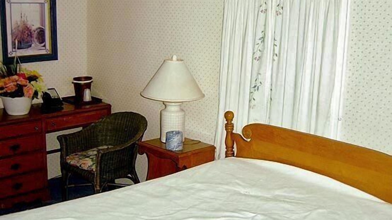 Photo of Others in Bennington