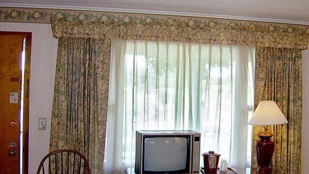 Photo of Others in Bennington