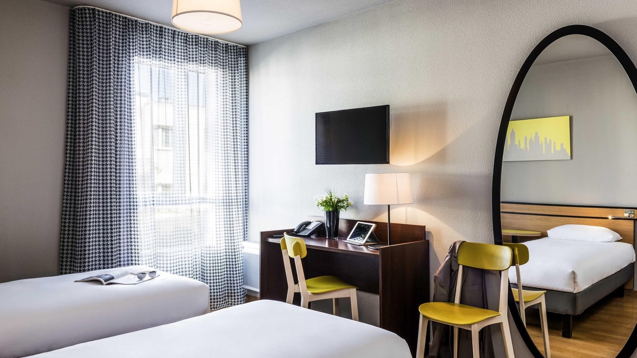 Photo of Bedroom in Vanves