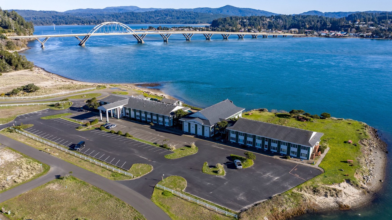 Photo of Outdoor in Bayshore