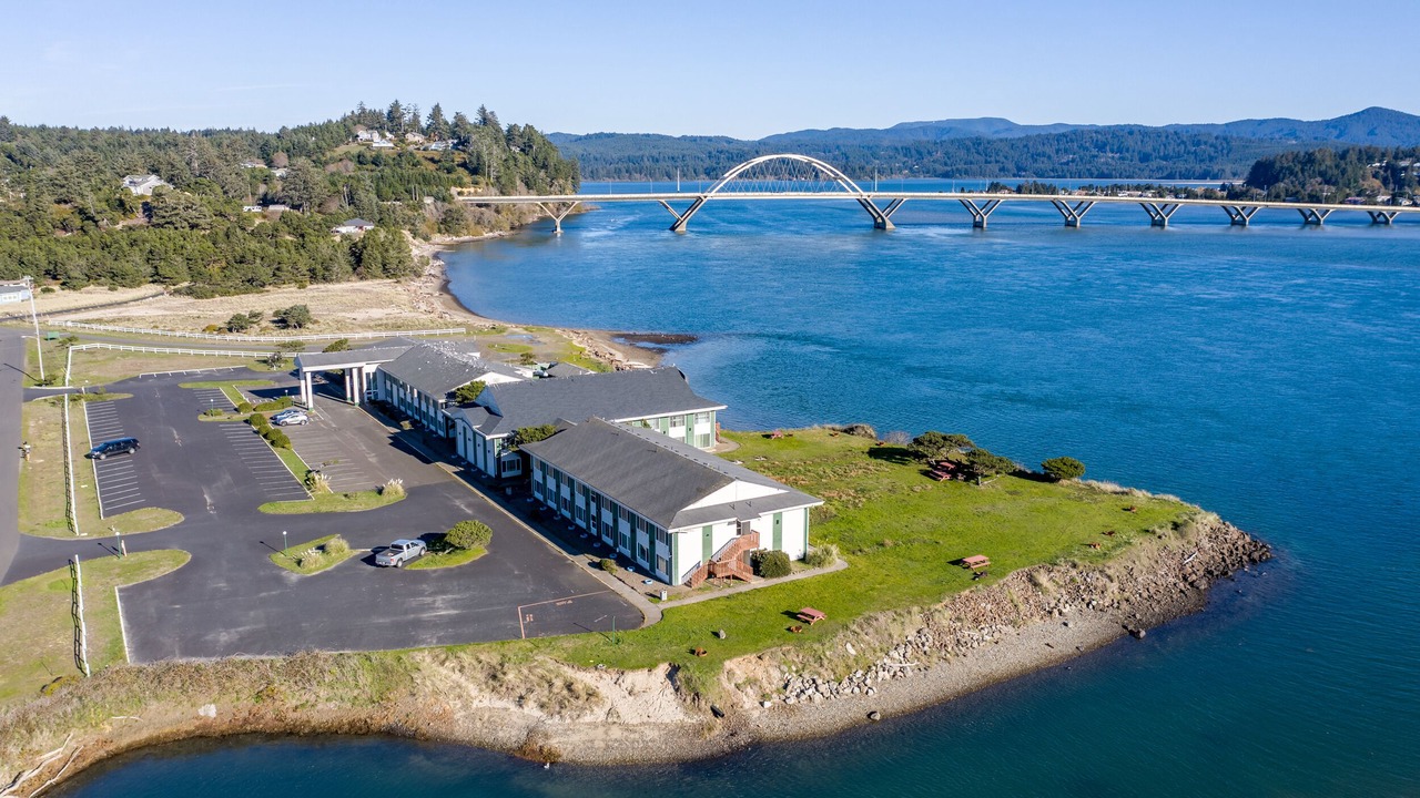 Photo of Others in Bayshore