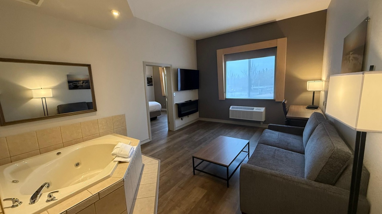 Photo of Bedroom in Gananoque