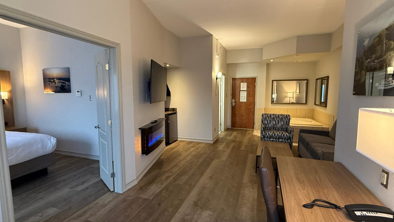 Photo of Bedroom in Gananoque
