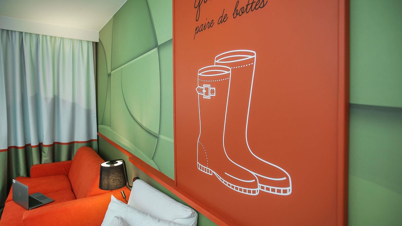 Photo of Bedroom in Lisieux