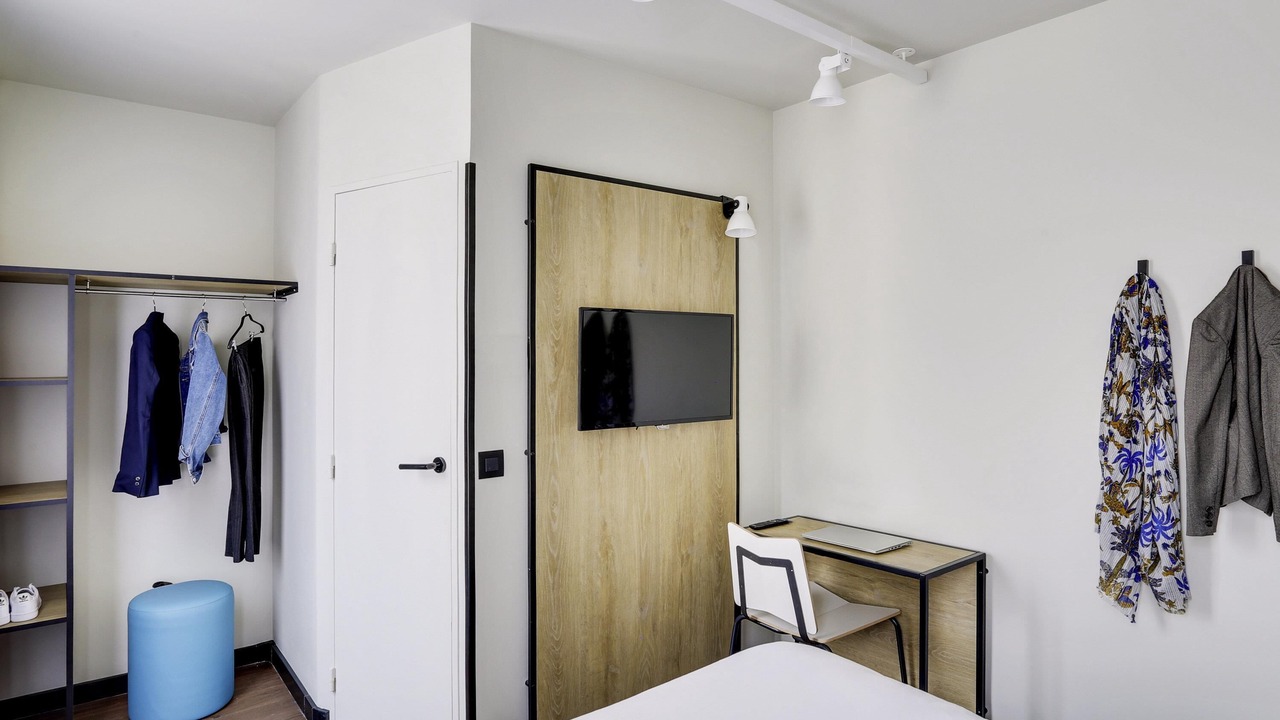 Photo of Others in Levallois-Perret
