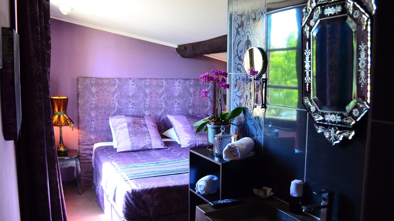 Photo of Bedroom in Saint-Laurent-des-Arbres