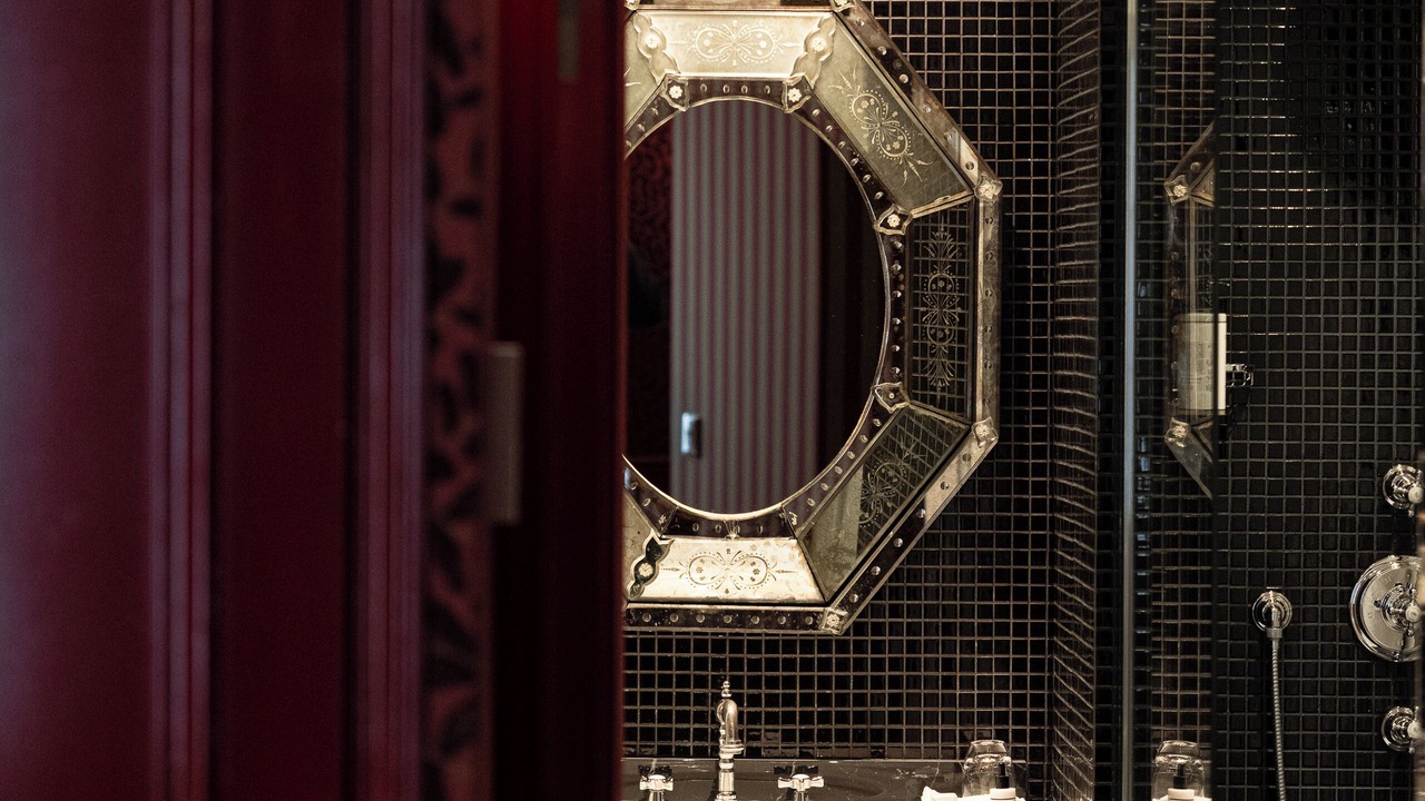 Photo of Bathroom in 3rd Arrondissement