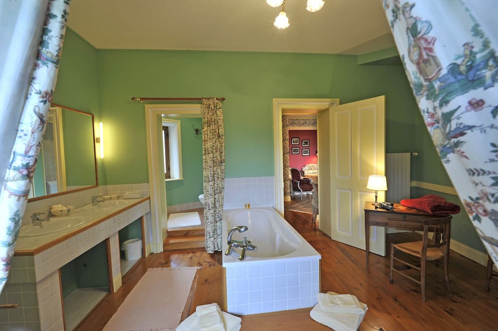 Photo of Bathroom in Vollore-Ville