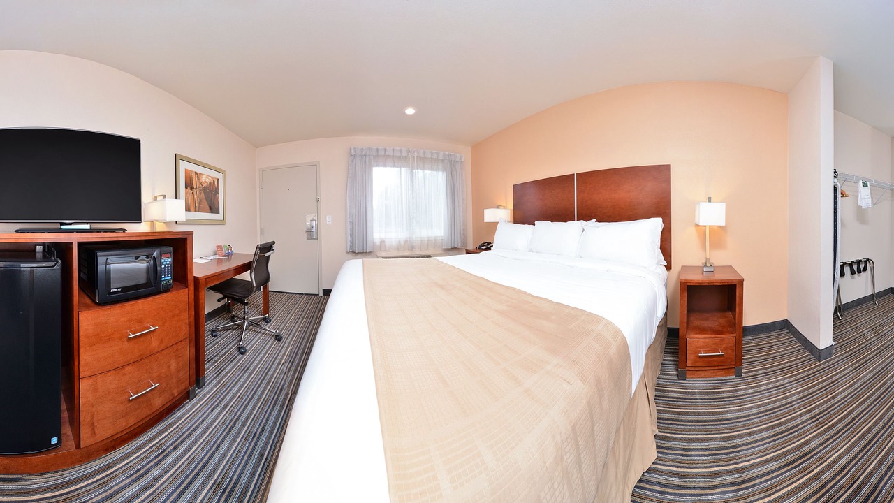 Photo of Bedroom in Martinez