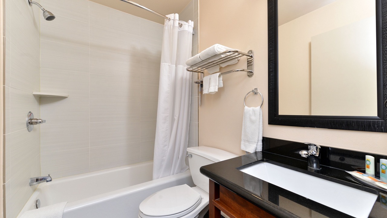 Photo of Bathroom in Martinez