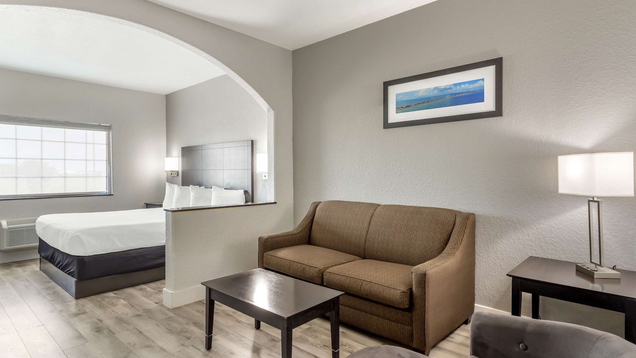 Photo of Bedroom in Texas City