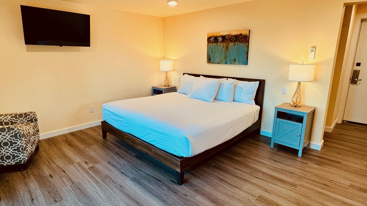 Photo of Bedroom in Anacortes