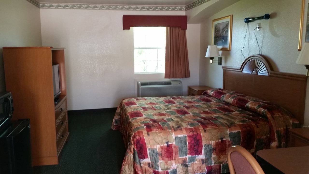 Photo of Bedroom in Haltom City