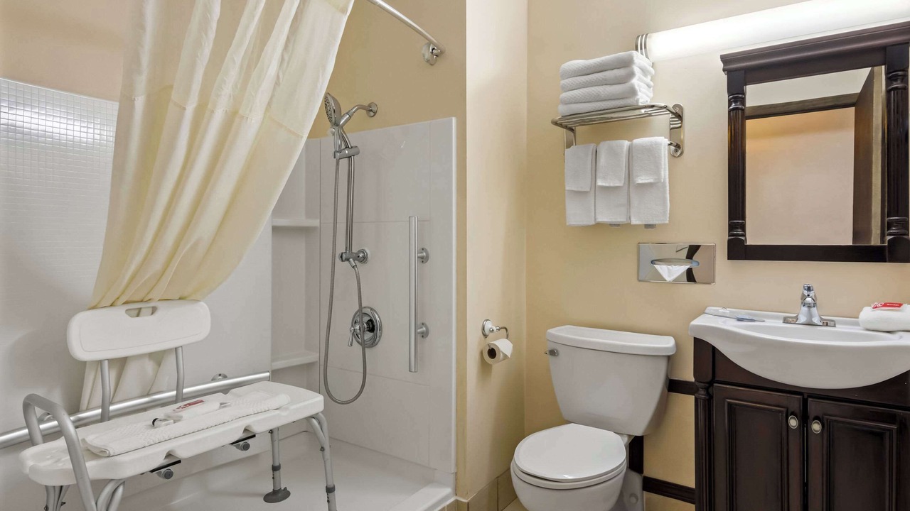Photo of Bathroom in Manistee