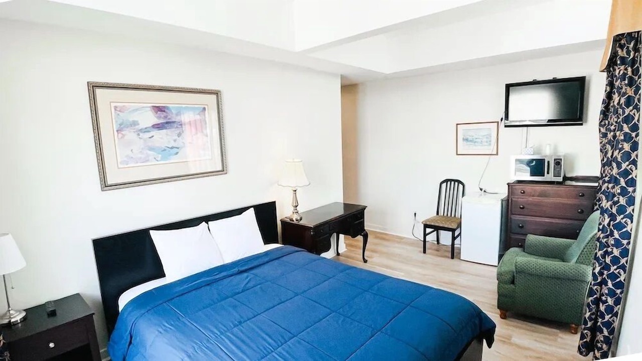 Photo of Bedroom in North End