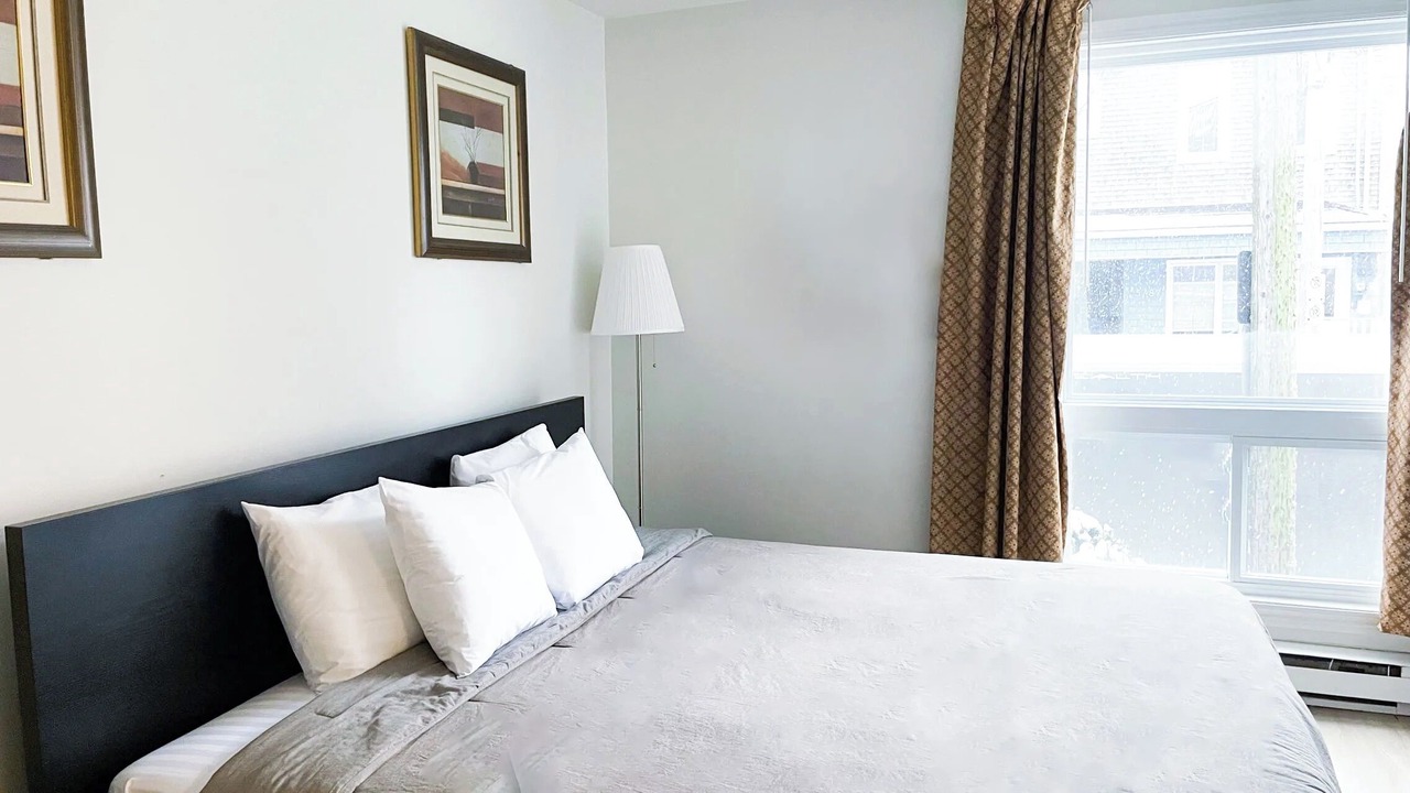 Photo of Bedroom in North End