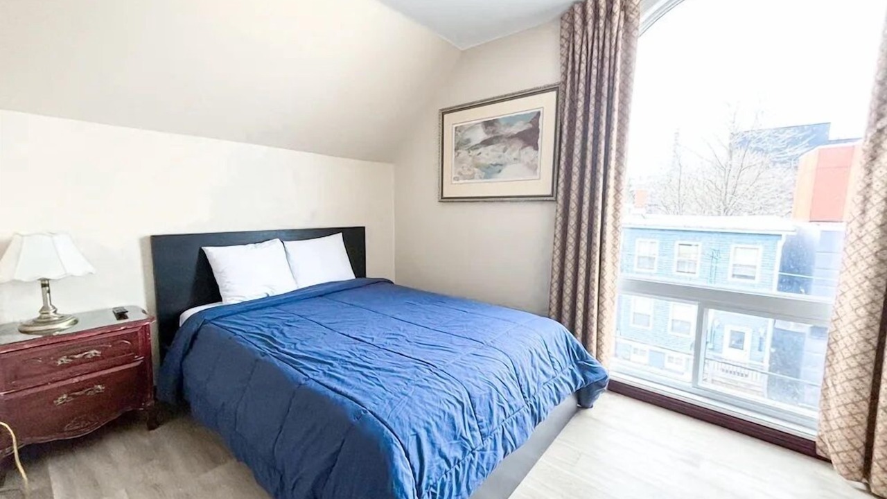 Photo of Bedroom in North End