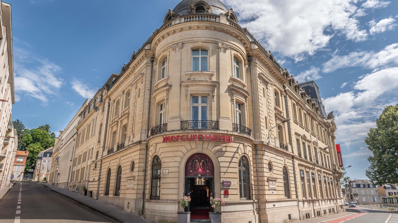 Photo of Outdoor in Bollee