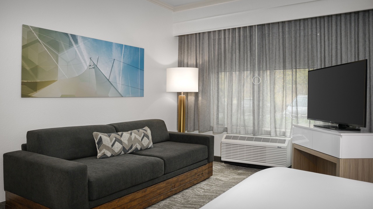 Photo of Bedroom in Parole