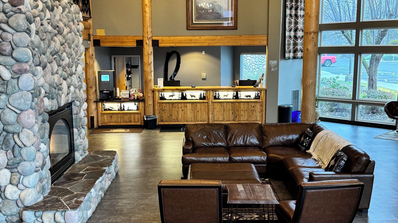 Photo of Others in Boardman