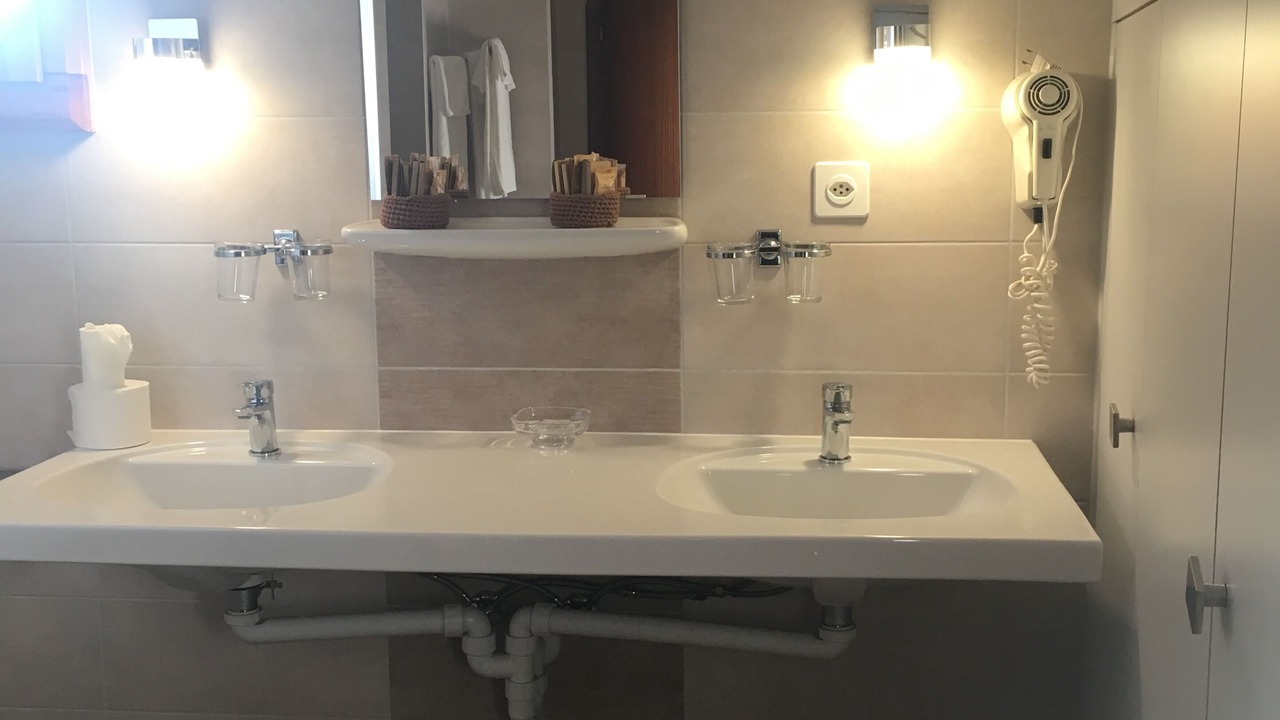 Photo of Bathroom in Saint-Maurice