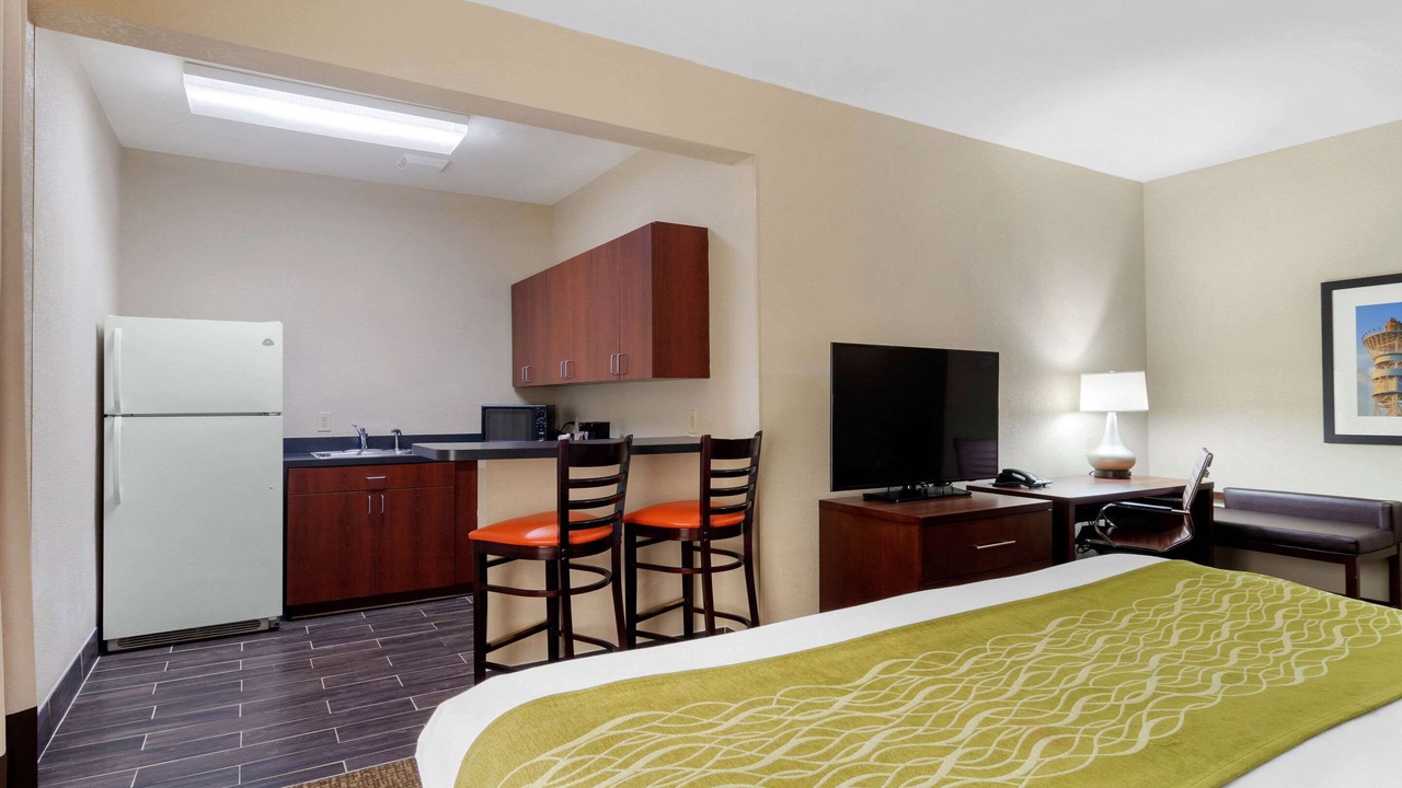 Photo of Others in Griffin