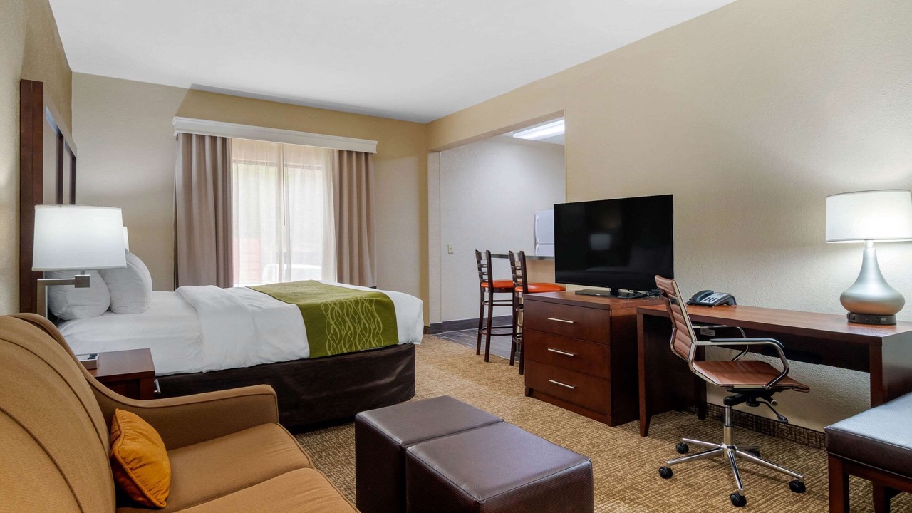 Photo of Others in Griffin