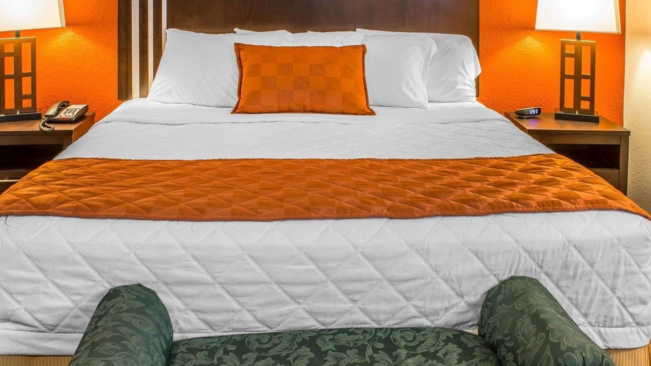 Photo of Bedroom in West Okoboji