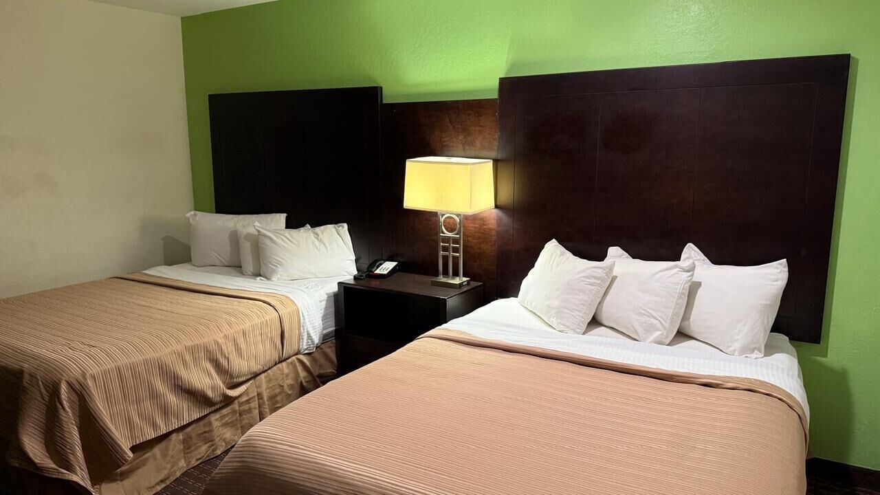 Photo of Bedroom in Hollister