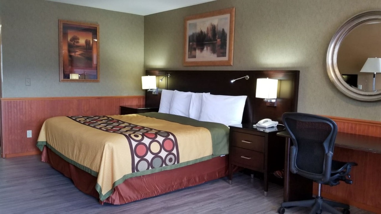 Photo of Bedroom in Cle Elum