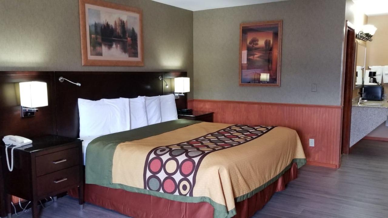 Photo of Bedroom in Cle Elum