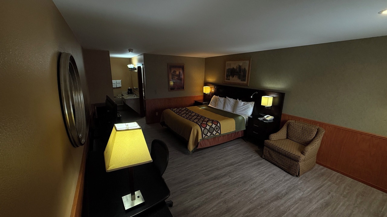 Photo of Bedroom in Cle Elum