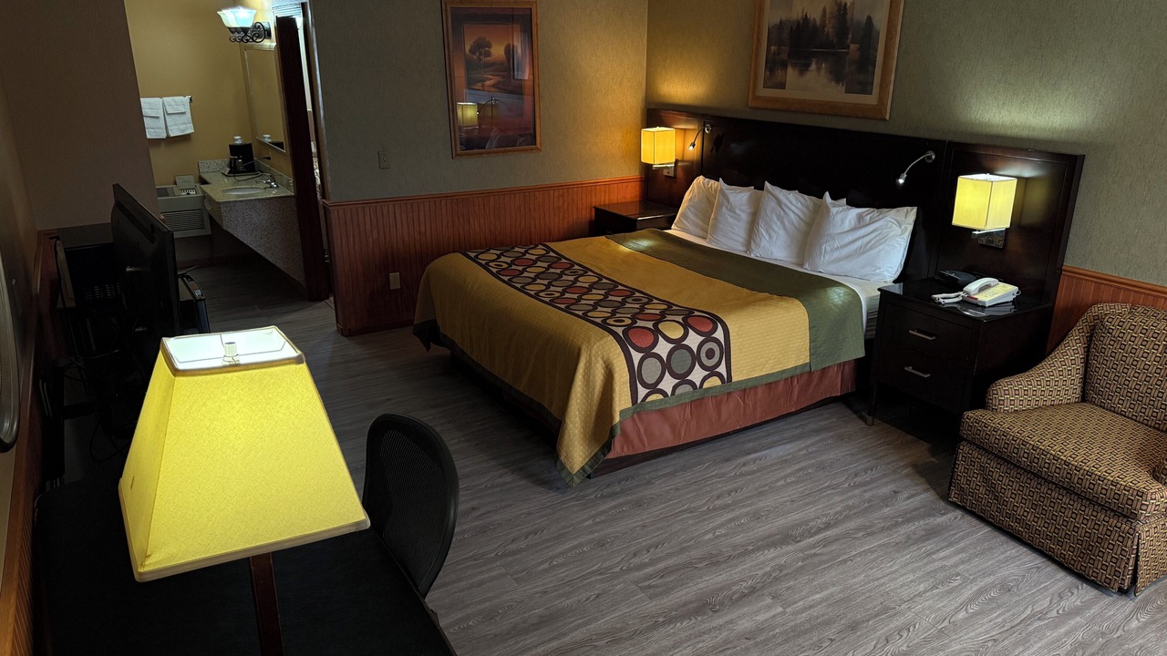 Photo of Bedroom in Cle Elum