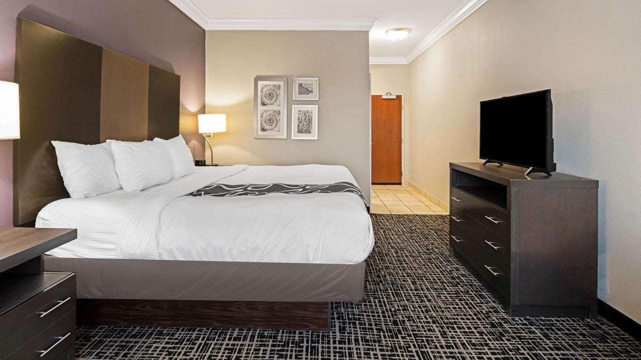 Photo of Bedroom in Corpus Christi