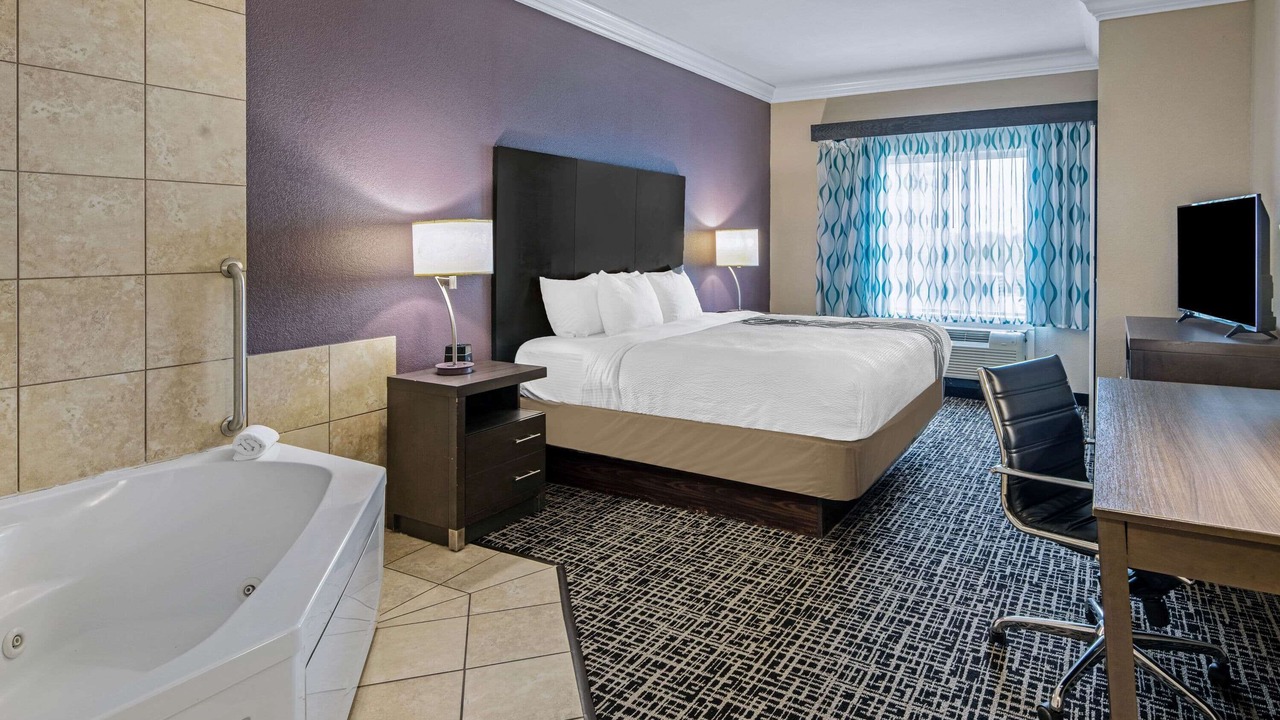 Photo of Bedroom in Corpus Christi