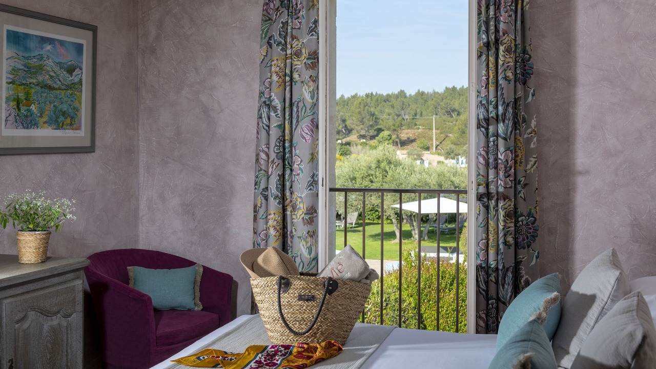 Photo of Bedroom in Les Baux-de-Provence