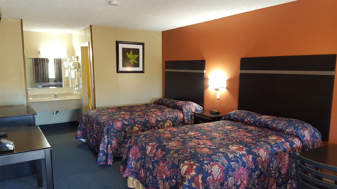 Photo of Bedroom in Flatonia