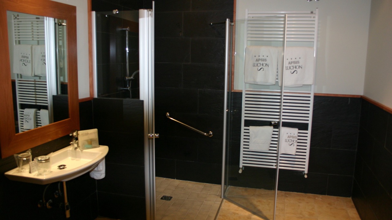 Photo of Bathroom in Bagneres-de-Luchon