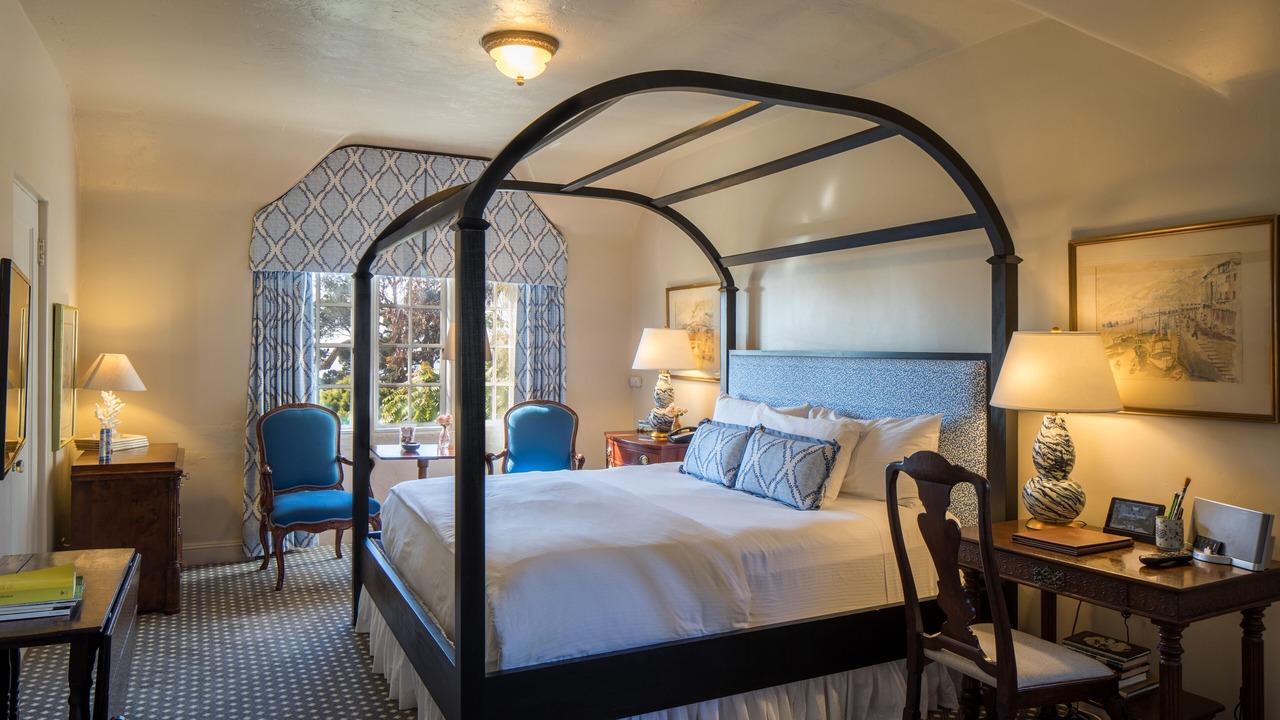 Photo of Bedroom in Golden Rectangle