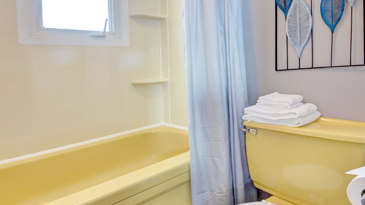 Photo of Bathroom in Saint-Antonin