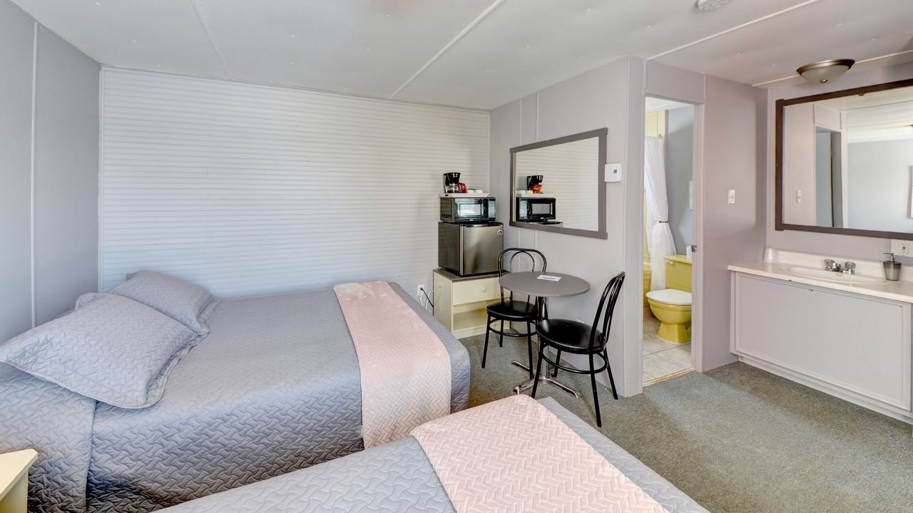 Photo of Bedroom in Saint-Antonin