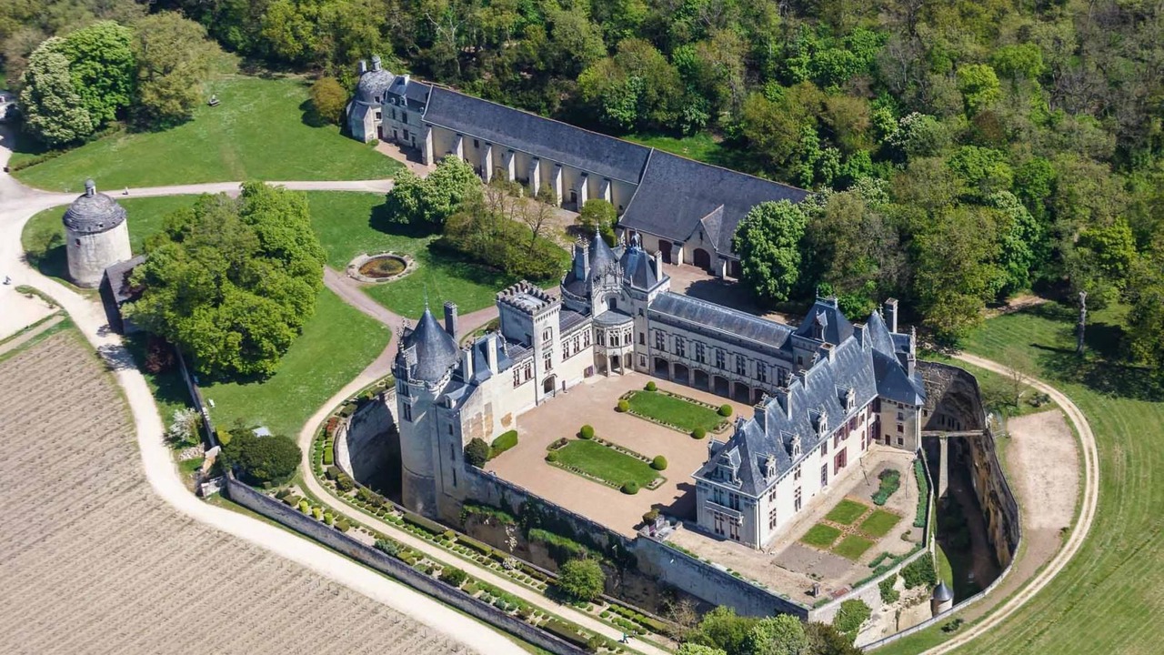 Photo of Others in Saumur